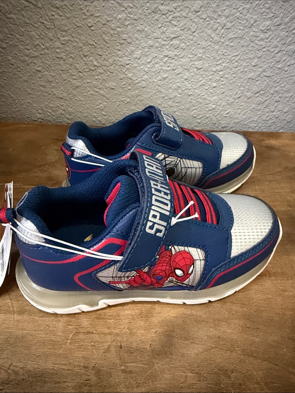 Spiderman Navy Blue & Red Kids Sneakers Light up size 12